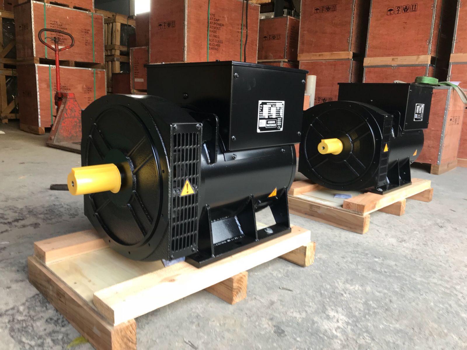 Củ phát điện không chổi thna