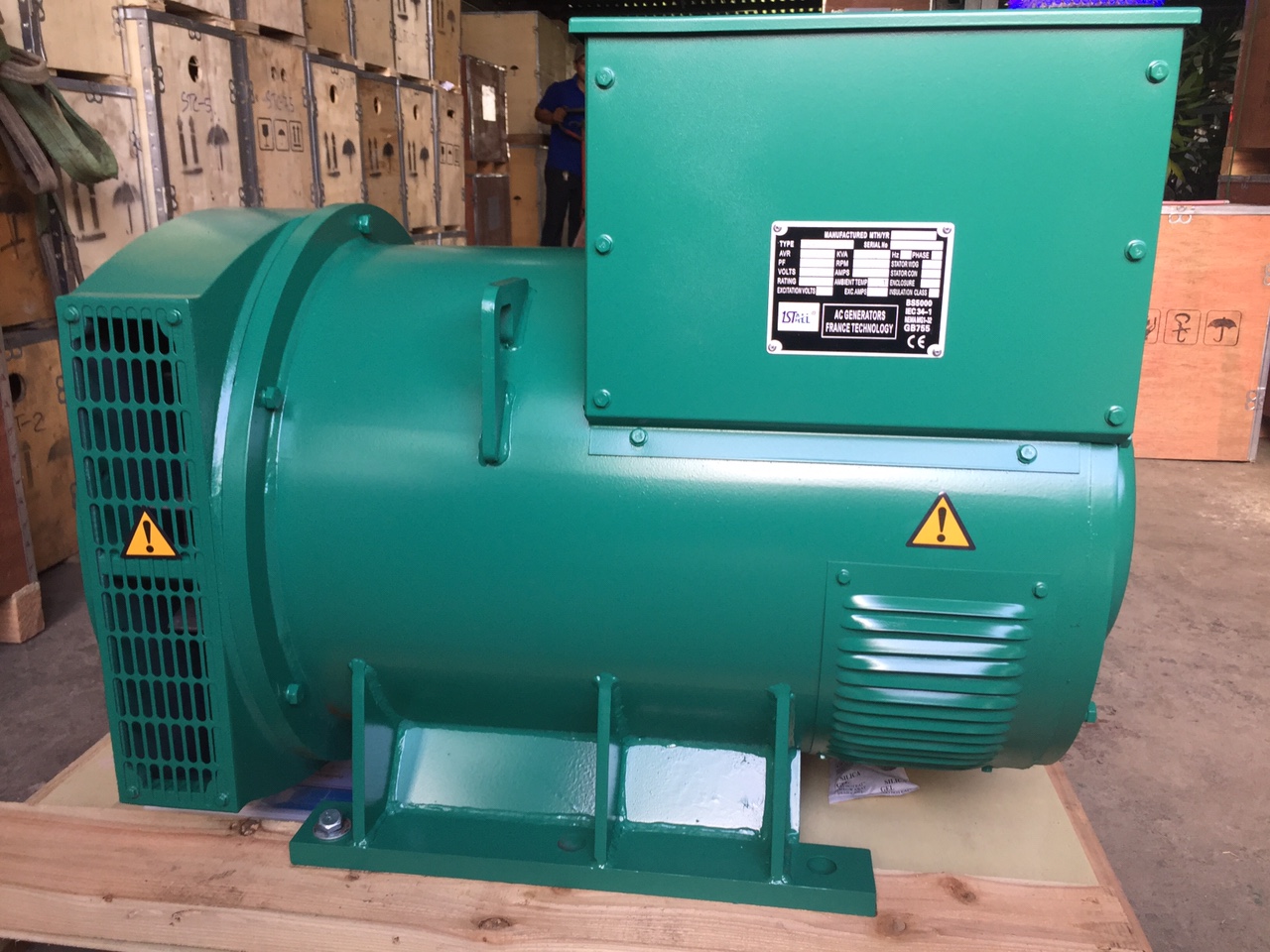 Củ phát điện không chổi than Stamford