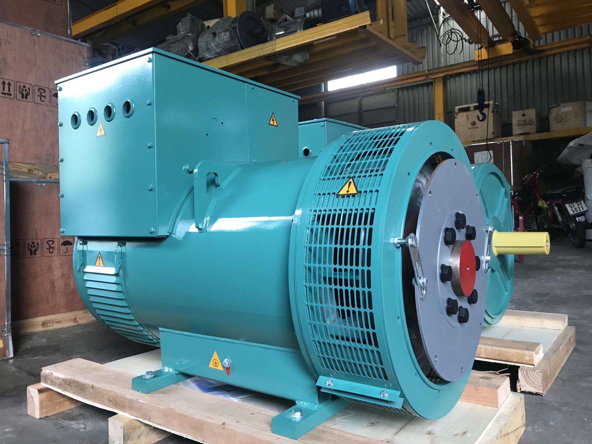 Đầu phát điện Dinamo 240kW 