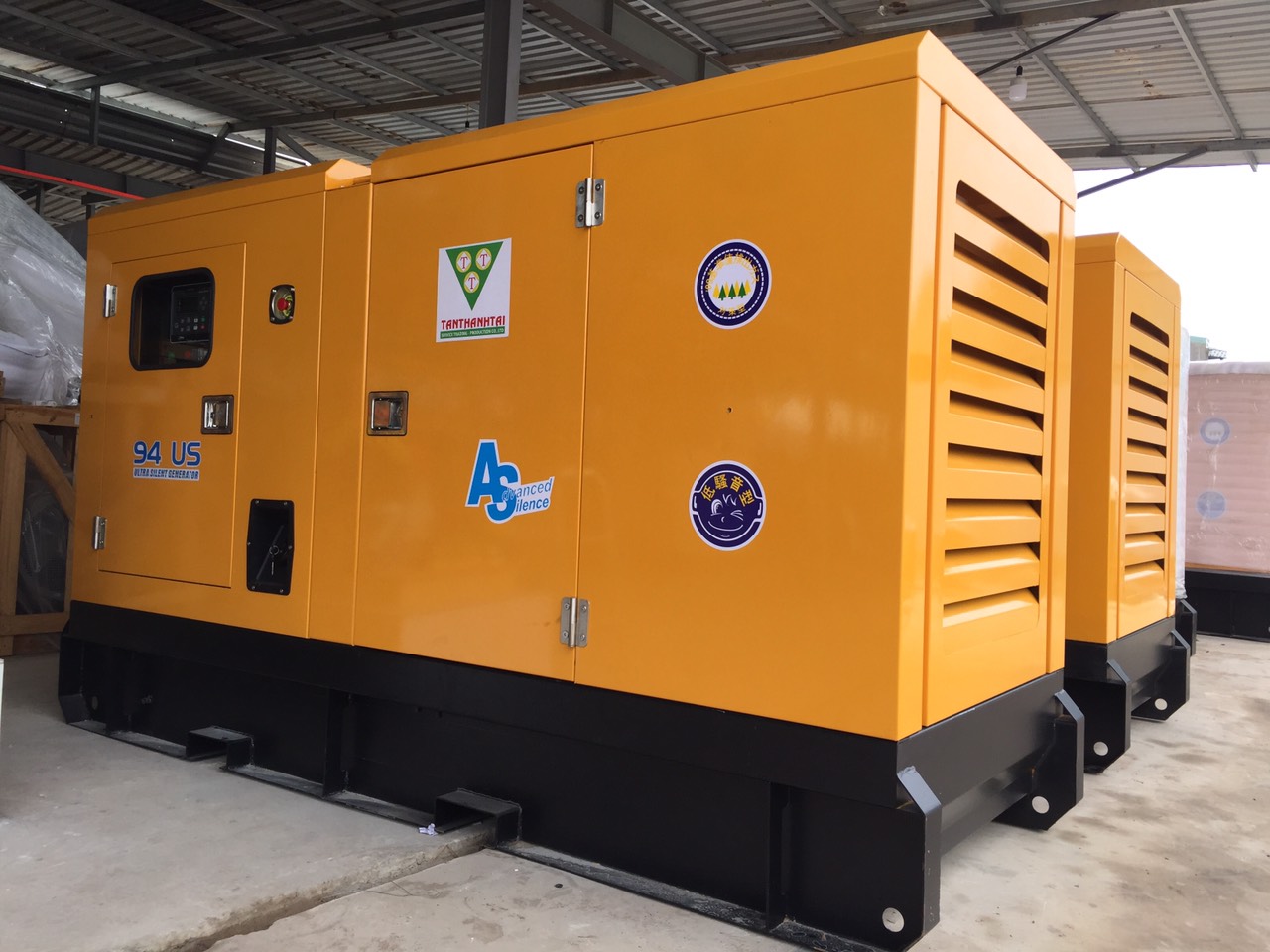Máy phát điện xoay chiều Isuzu 94KVA