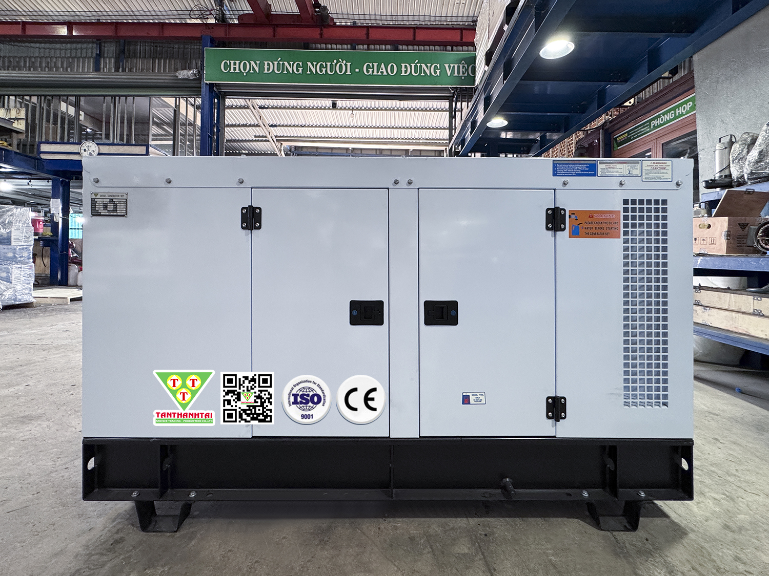Máy phát điện sử dụng động cơ FAWDE 25KVA - Nhập khẩu mới 100% (Máy 2)