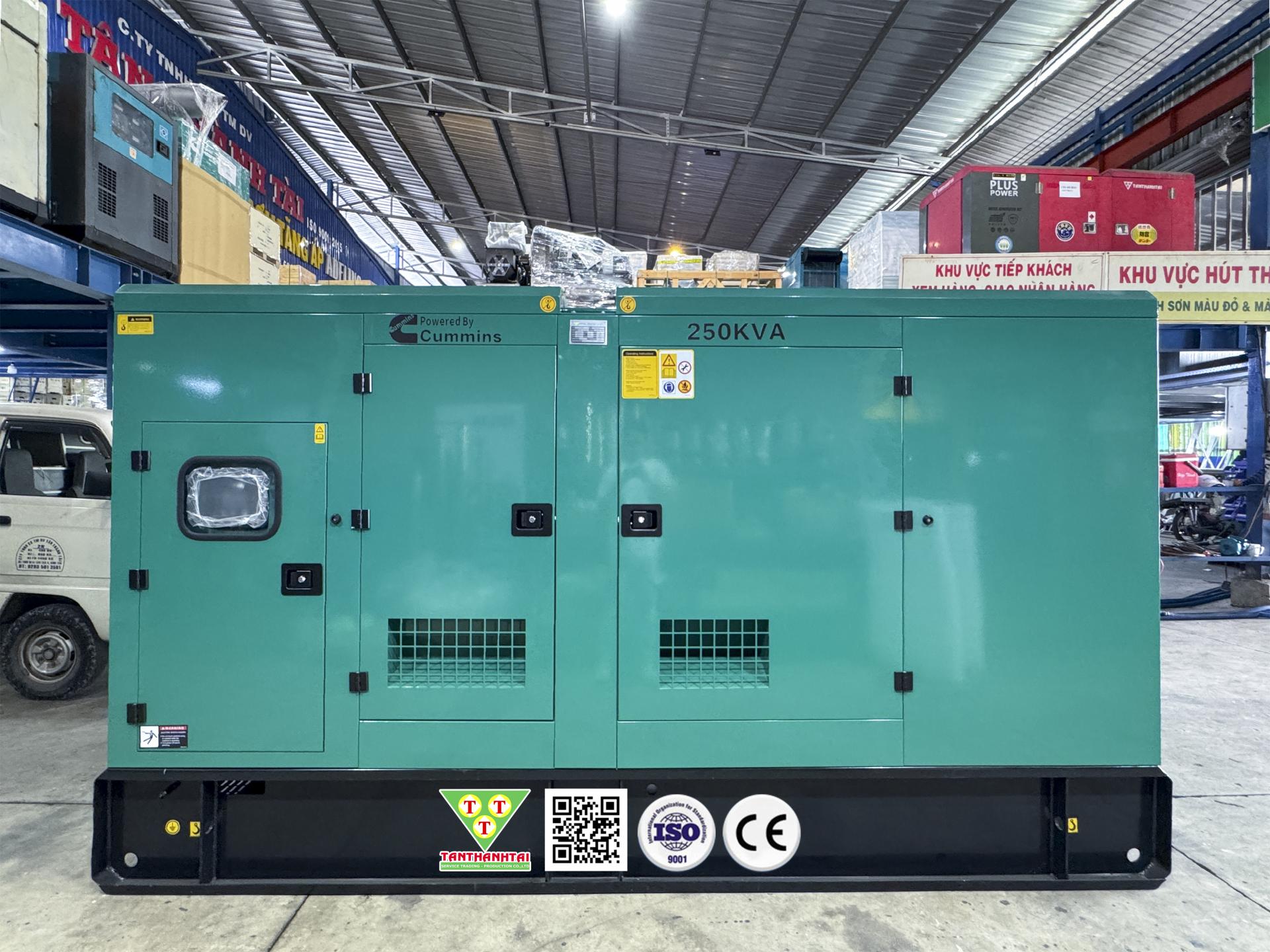 Tổ máy phát điện sử dụng động cơ  CUMMINS 250KVA - Nhập khẩu mới 100% (Máy 2)
